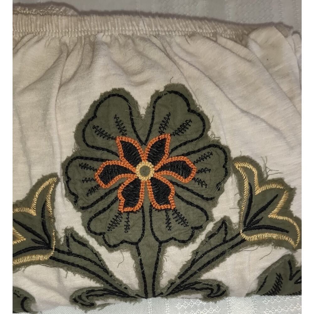Democracy Peasant Top Sz L Boho Gypsy Off White Beige Flutter Sleeve Runs Small - Picture 13 of 16
